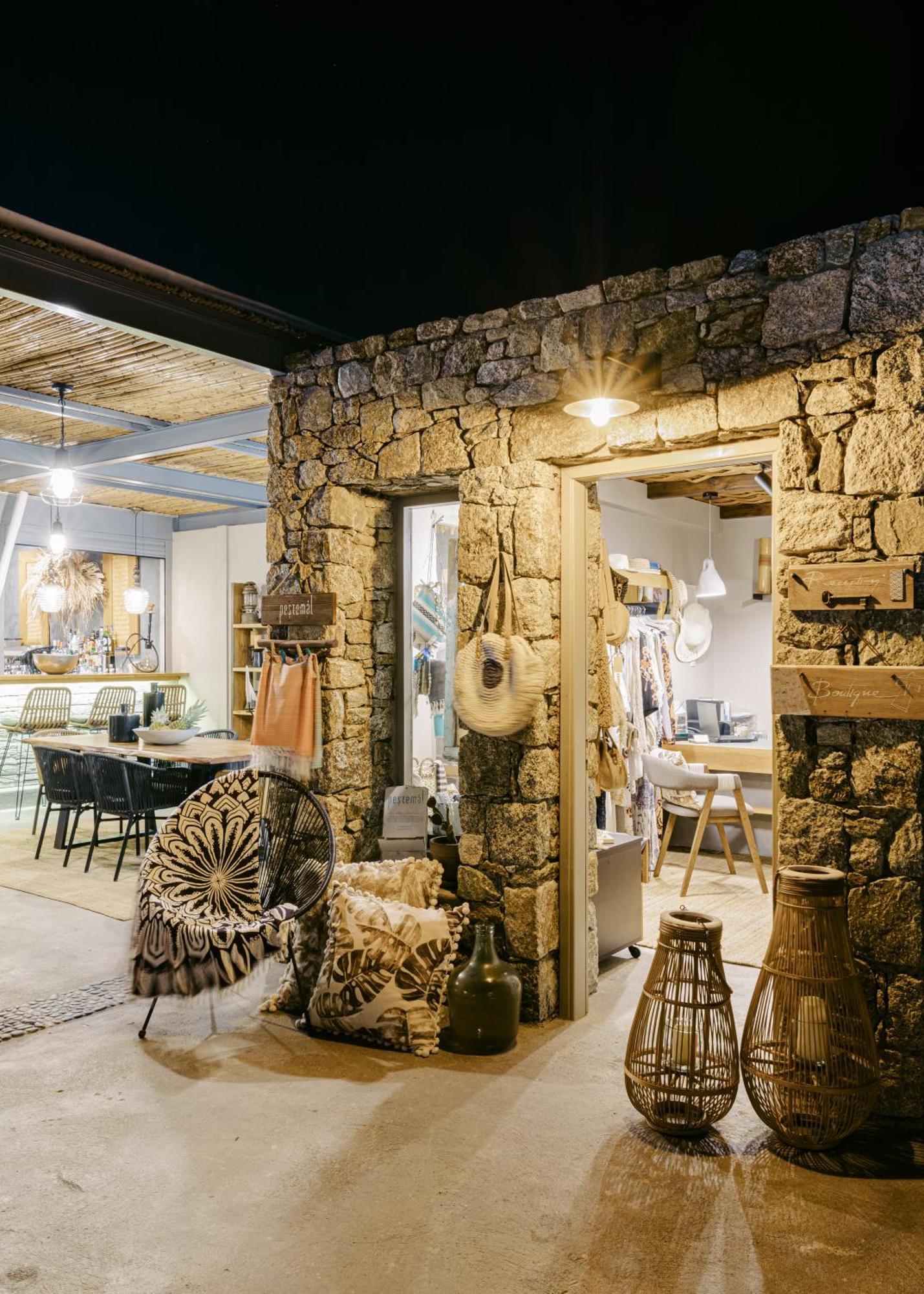 White And Grey Apartment Mykonos Town Ngoại thất bức ảnh